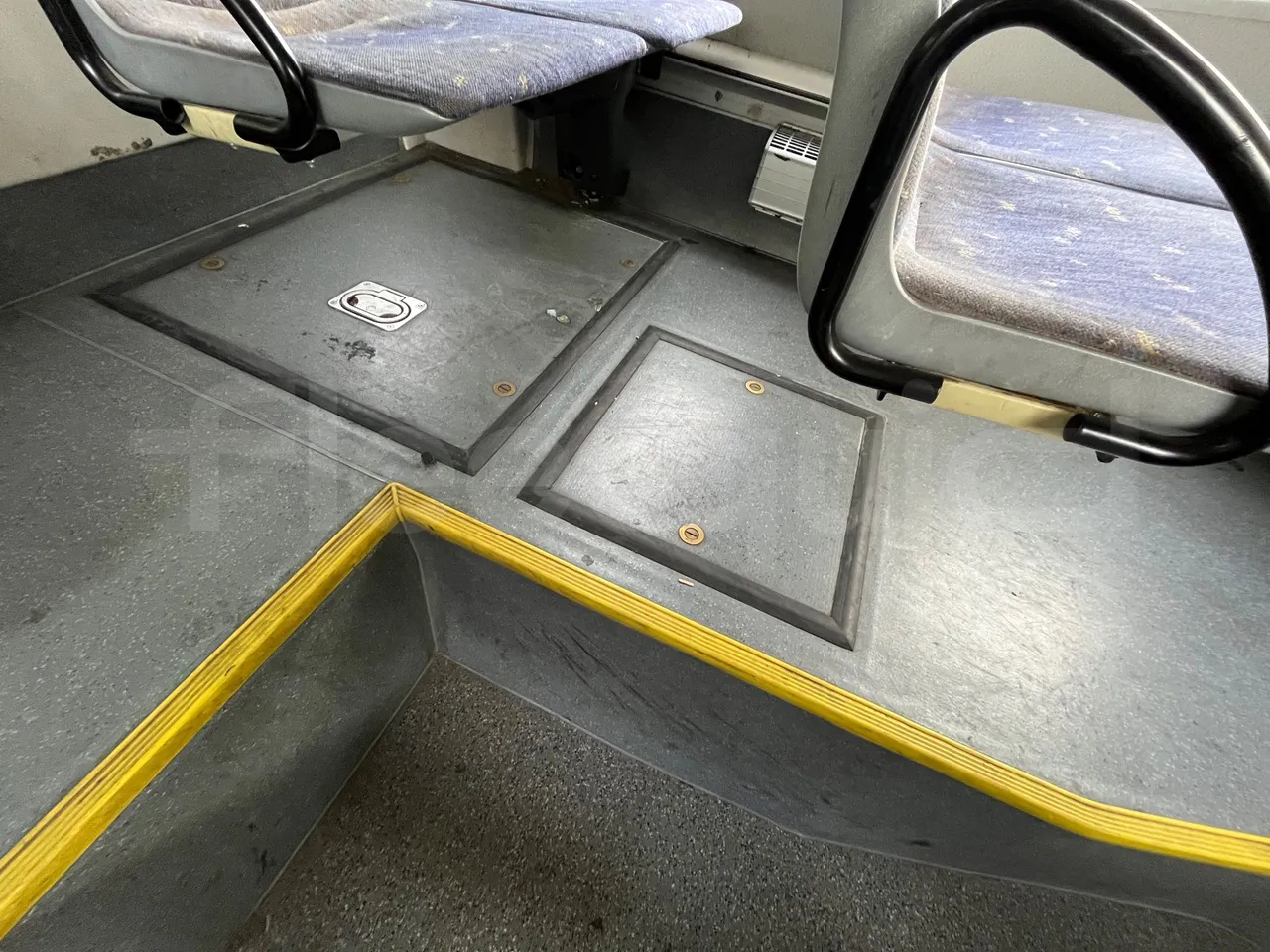 Man Lion's City A21 - EUR5 - 206kW - 11.980m - floor hatches photo