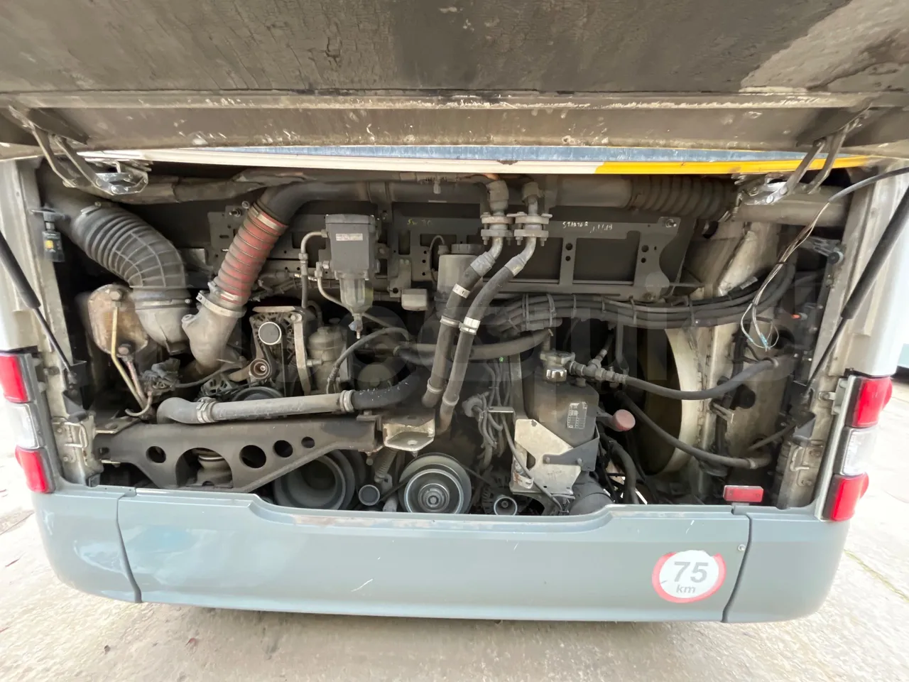 Man Lion's City A21 - EUR5 - 206kW - 11.980m - rear hatch open