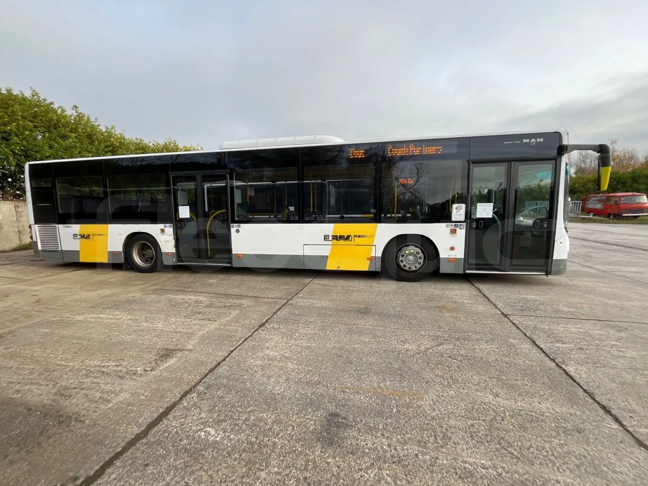 Man Lion's City A21 - EUR5 - 206kW - 11.980m - right side doors closed