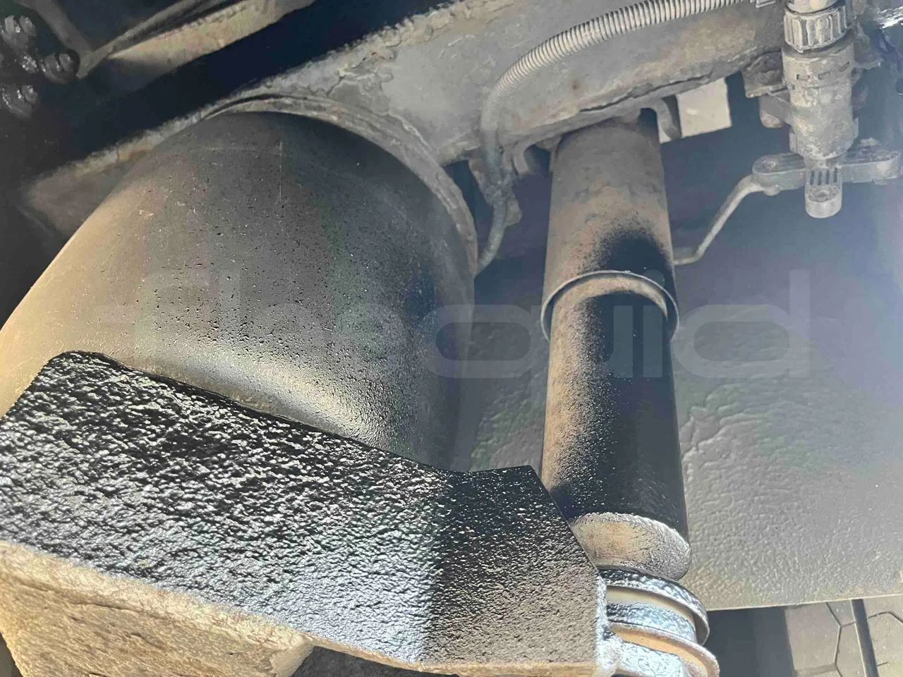 Irizar Scania I4 - Euro5 - 250 kW - 12.900mt - axel 2 air springs 1 left