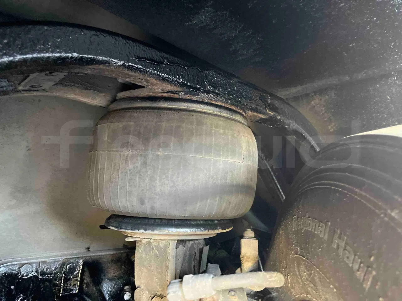 Irizar Scania I4 - Euro5 - 250 kW - 12.900mt - front air springs left