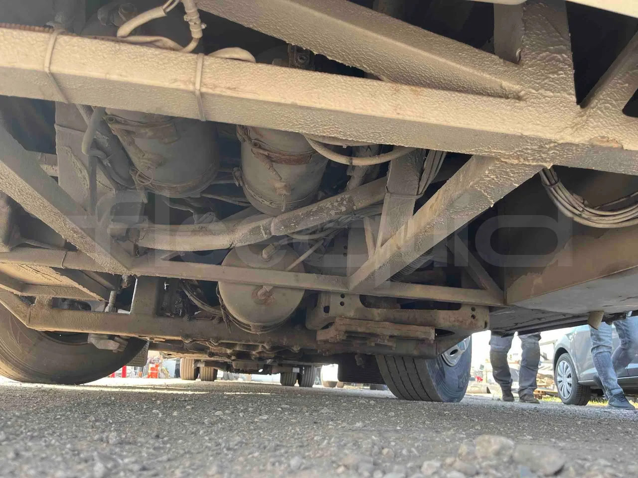 Irizar Scania I4 - Euro5 - 250 kW - 12.900mt - front undercarriage from front