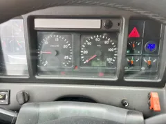 Volvo Barbi Genesis B12B/EURO 3 - 279kW - 12m - dashboard lights on