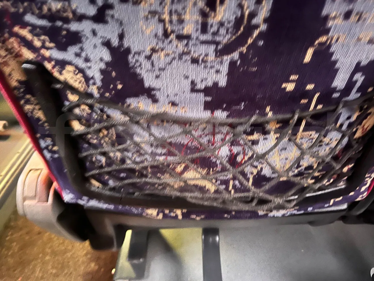 Volvo Barbi Genesis B12B/EURO 3 - 279kW - 12m - mesh detail photo