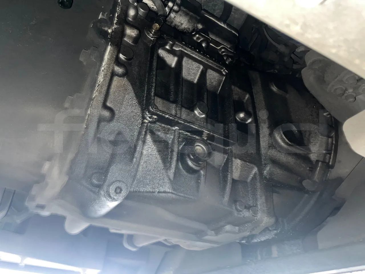 Volvo Barbi Genesis B12B/EURO 3 - 279kW - 12m - driveshaft photo