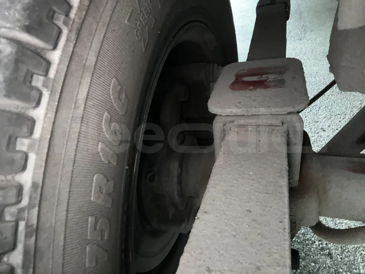 Iveco A45E10 28 - Euro2 - 76kW - 6.860mt - axel 2 air springs 2 left