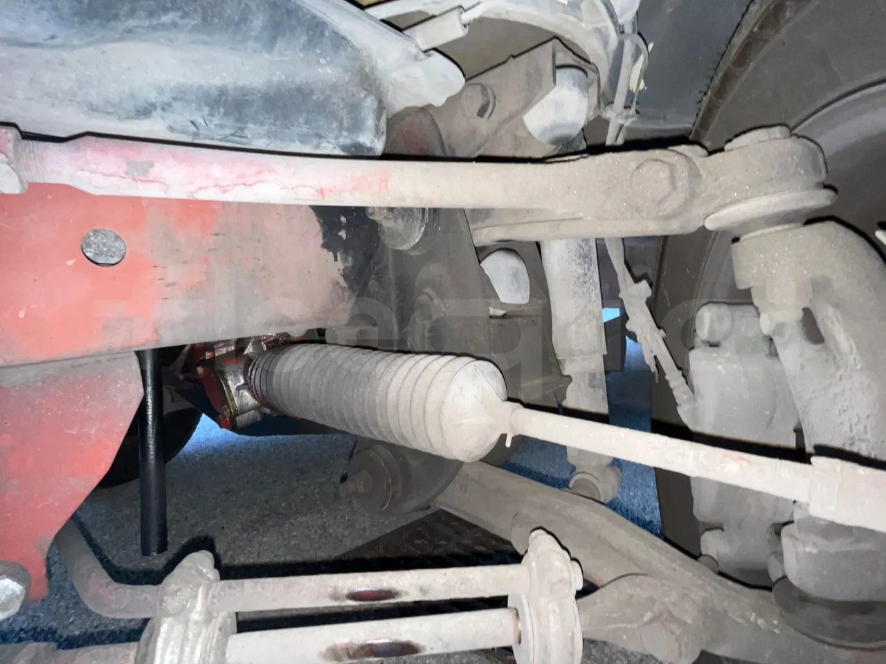 Iveco A45E10 28 - Euro2 - 76kW - 6.860mt - front shock absorbers left