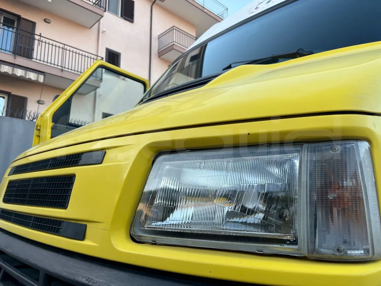 Iveco A45E10 28 - Euro2 - 76kW - 6.860mt - luggage rack photo