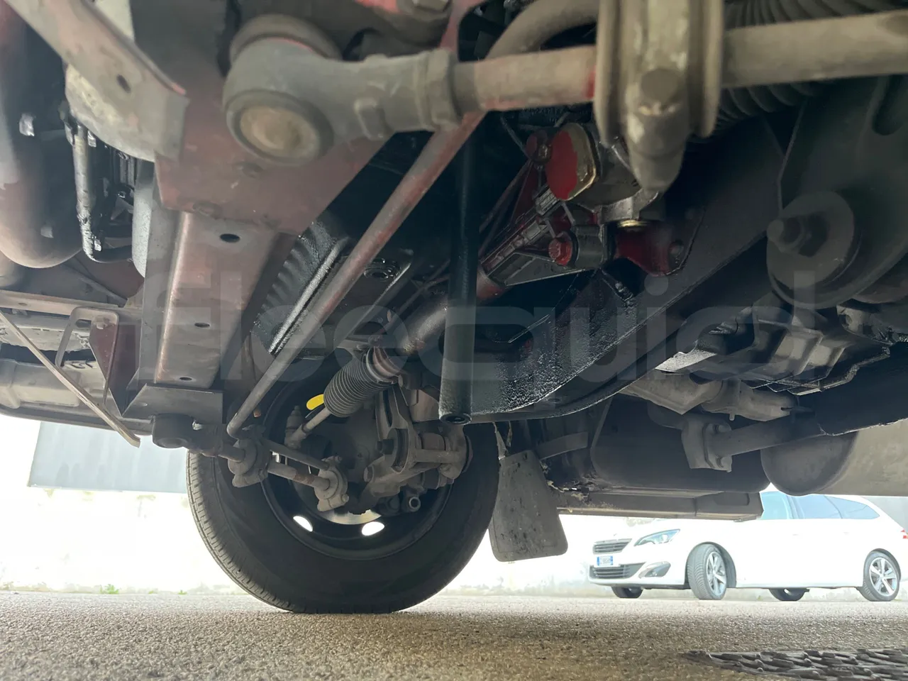 Iveco A45E10 28 - Euro2 - 76kW - 6.860mt - front axle right side