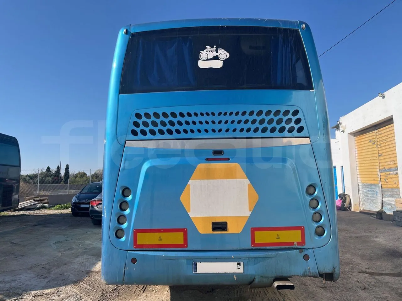 Iveco 389 - Rear