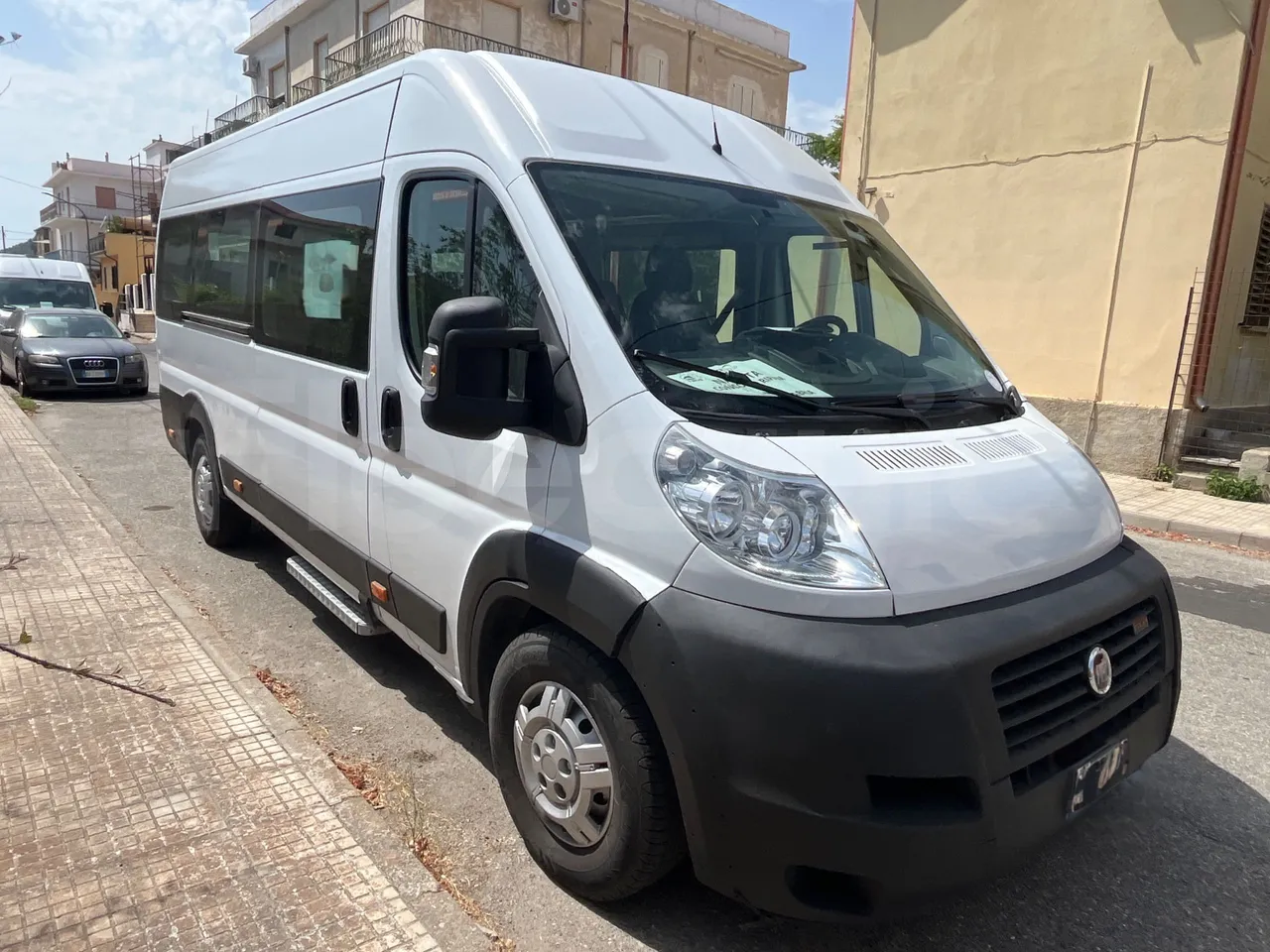 Fiat Ducato - 3/4 Front Right Side