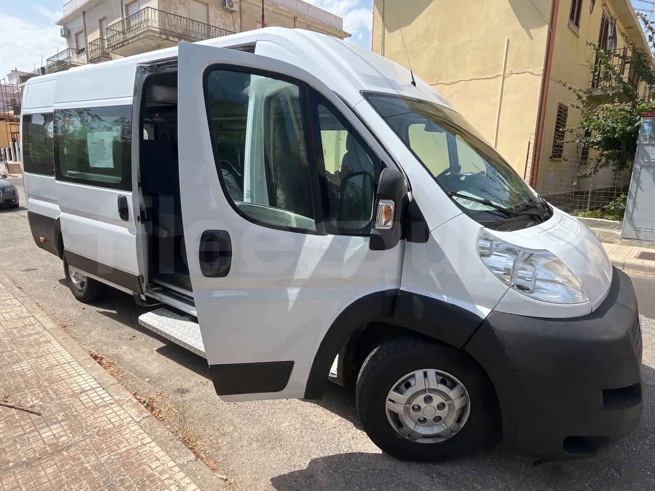 Fiat Ducato - 3/4 Front Right Side Doors Open