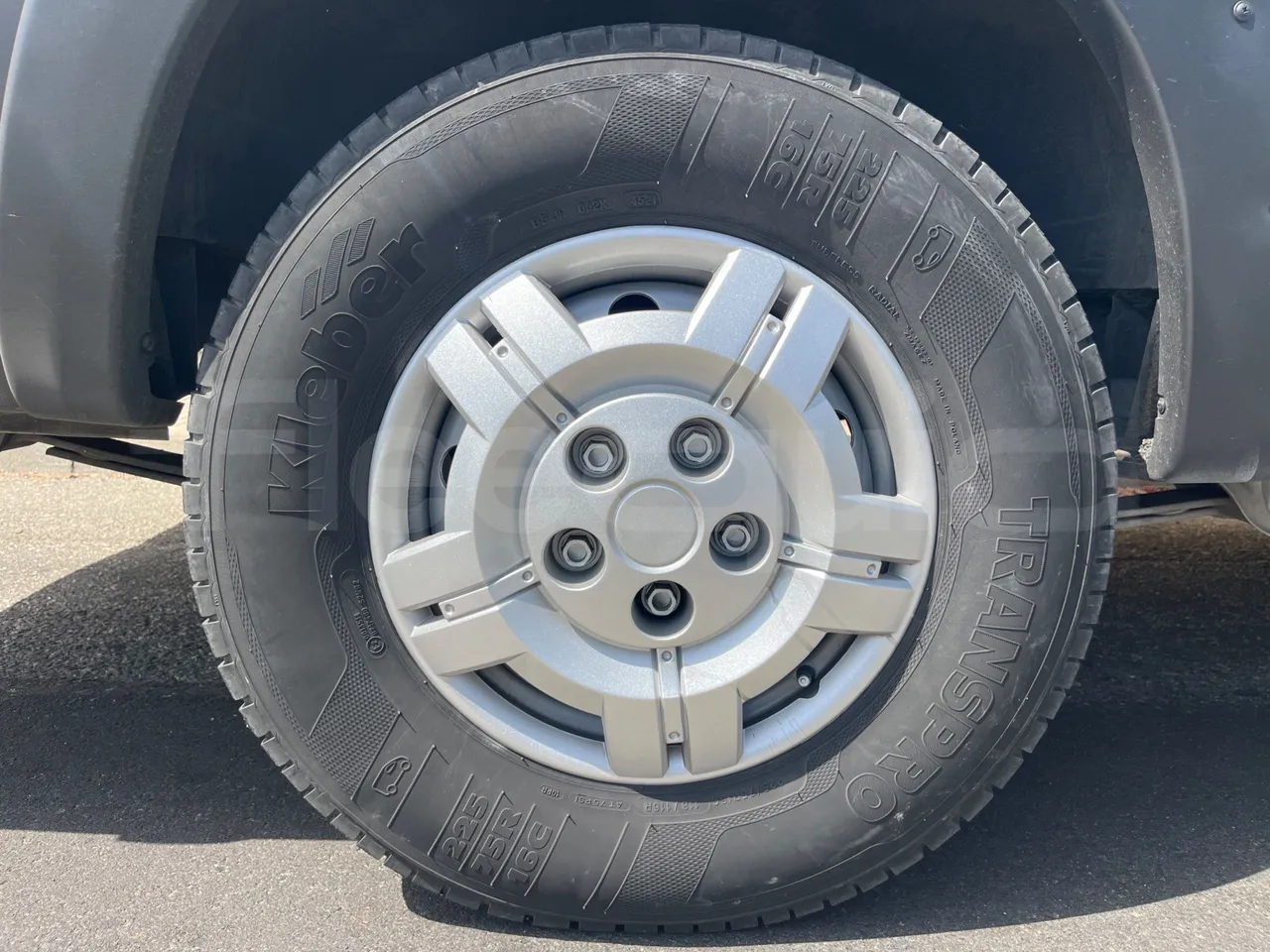 Fiat Ducato - First Axle Left Side: Tyre Tread