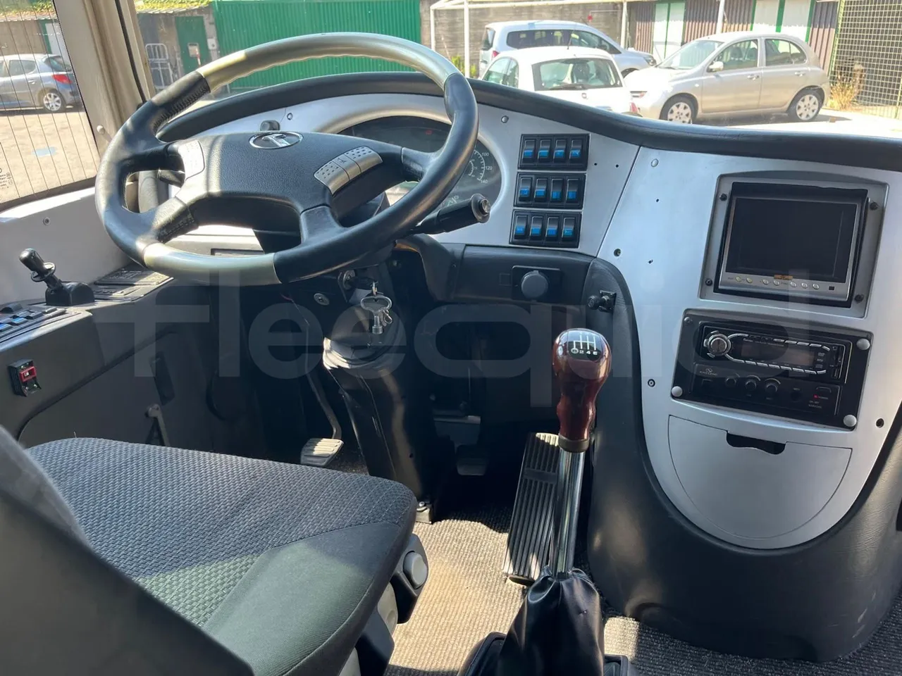 King Long XMQ6900 - buttons panels on