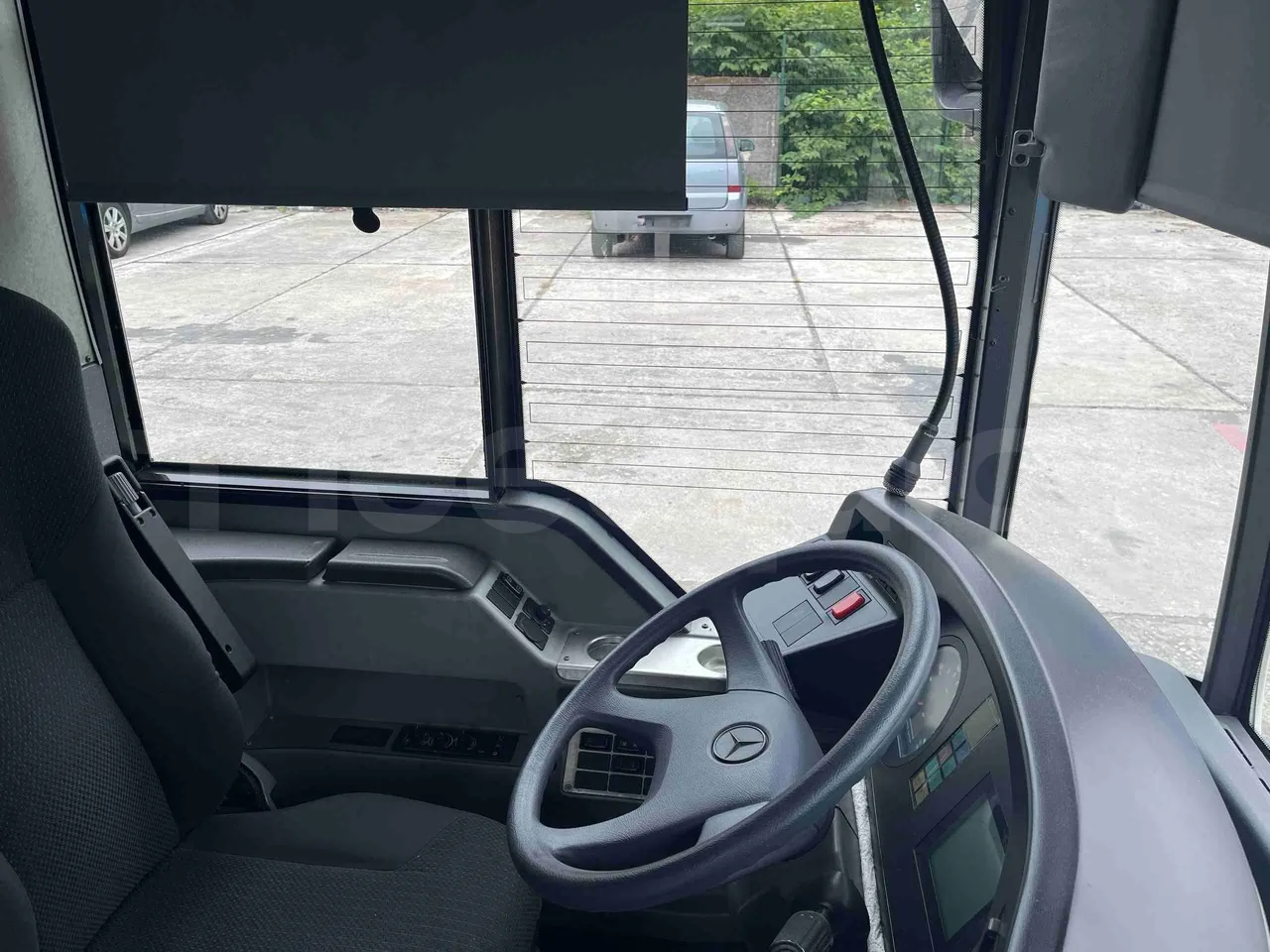 Mercedes-Benz Citaro - driver microphone accessories photo