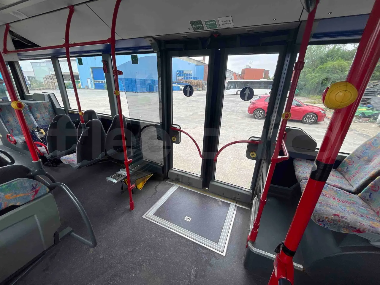 Mercedes-Benz Citaro - toilette accessories photo