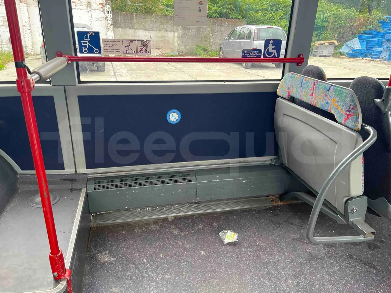 Mercedes-Benz Citaro - disabled area photo