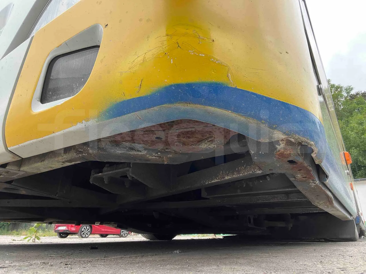 Mercedes-Benz Citaro - front shock absorbers right