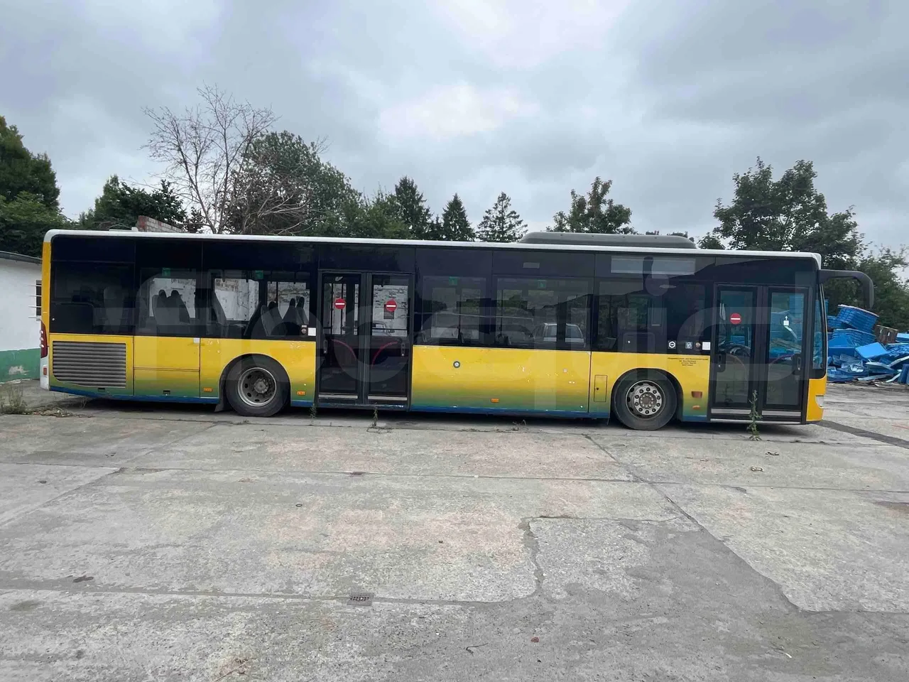Mercedes-Benz Citaro - right side doors closed