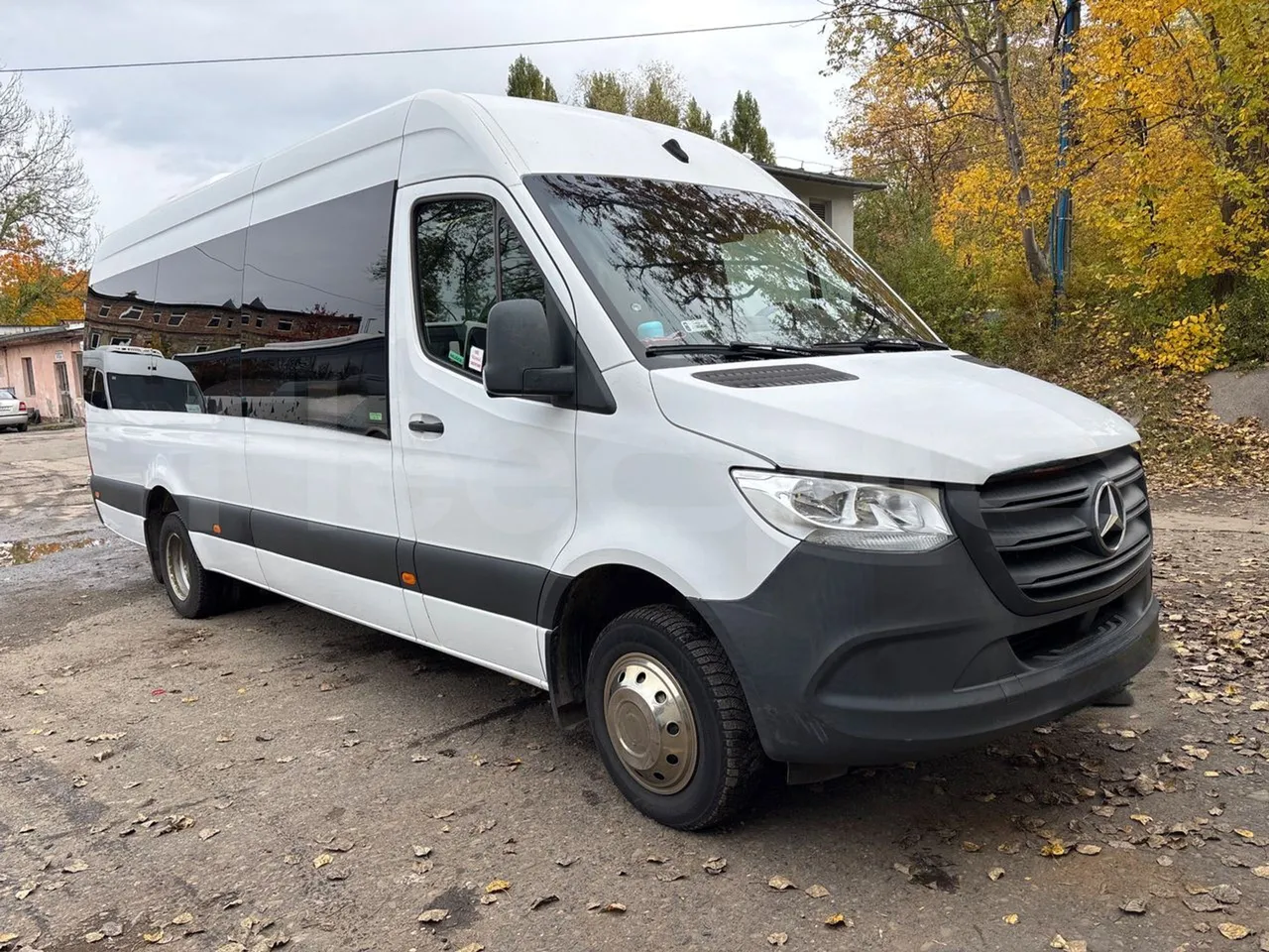 Mercedes-Benz Sprinter Mercus - Euro6 - 120kW -  6.961mt - 3/4 front right doors