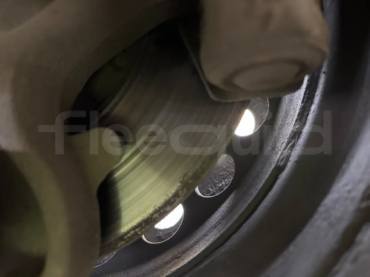 Mercedes-Benz Sprinter Mercus - Euro6 - 120kW -  6.961mt - front discs left