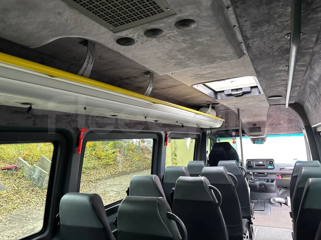 Mercedes-Benz Sprinter Mercus - Euro6 - 120kW -  6.961mt - overhead compartments photo
