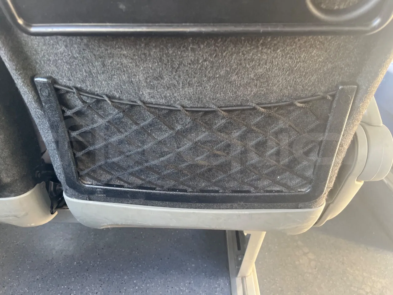 Volvo 9500 B4SC - EUR6 - 286kW - 12.290m - mesh detail photo