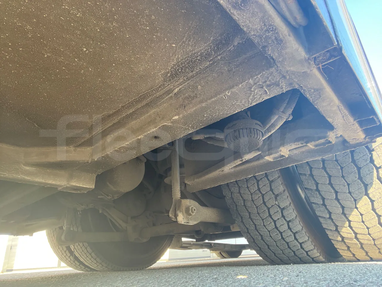 Volvo 9500 B4SC - EUR6 - 286kW - 12.290m - axle 2 discs right