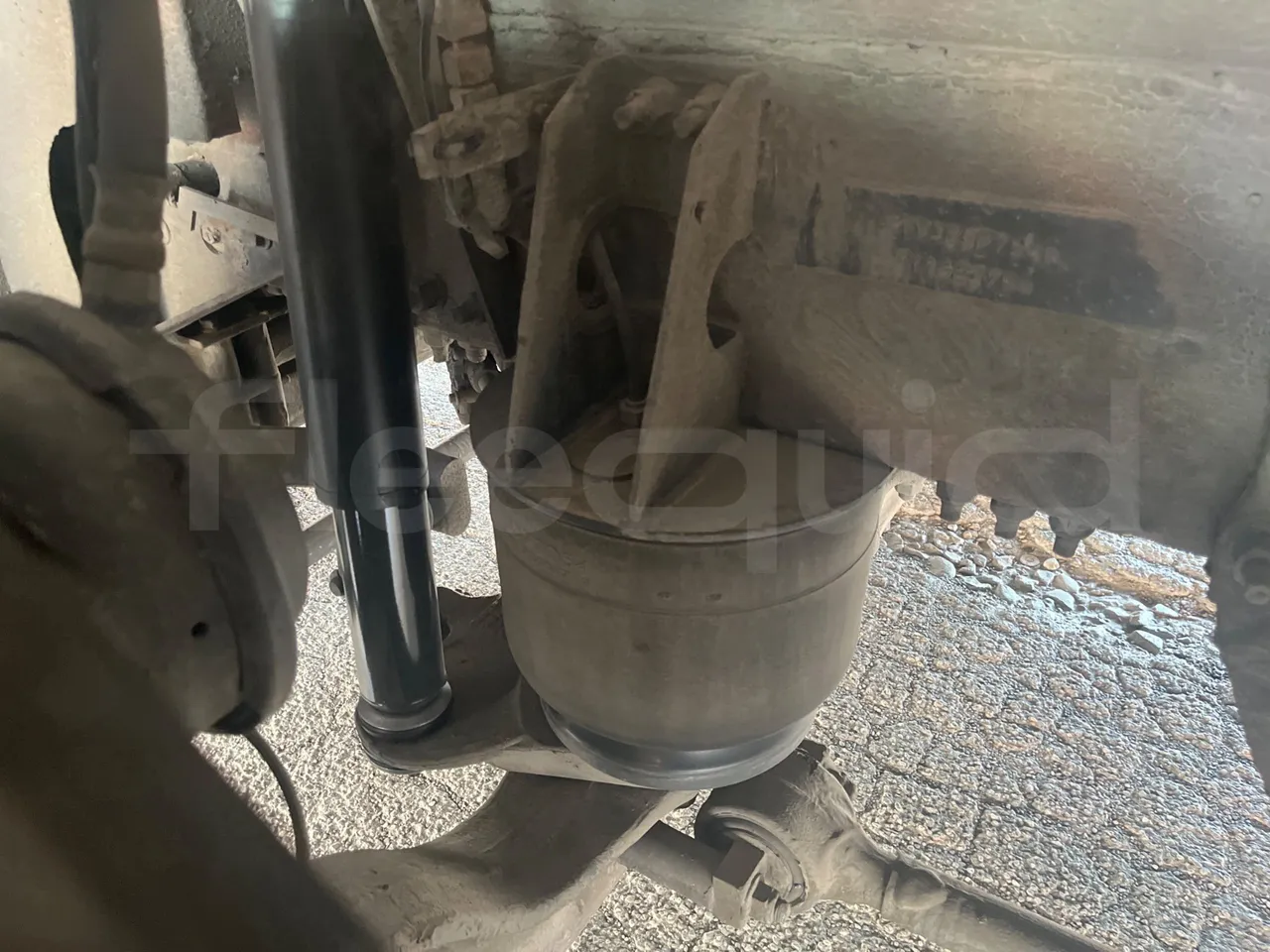 Volvo 9500 B4SC - EUR6 - 286kW - 12.290m - front brake calipers right