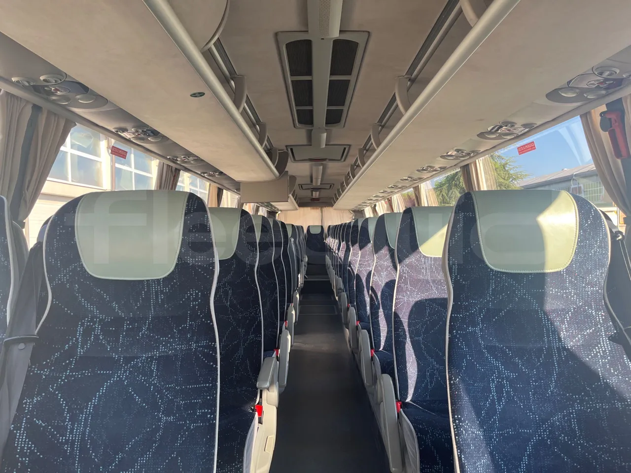 Volvo 9500 B4SC - EUR6 - 286kW - 12.290m - interior reverse seats driver height