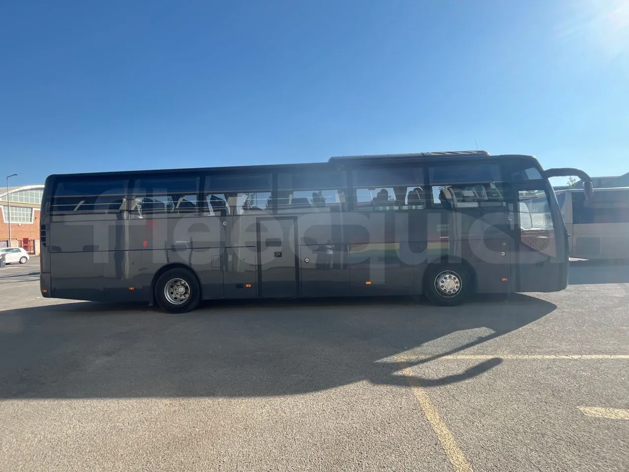 Volvo 9500 B4SC - EUR6 - 286kW - 12.290m - platform code photo