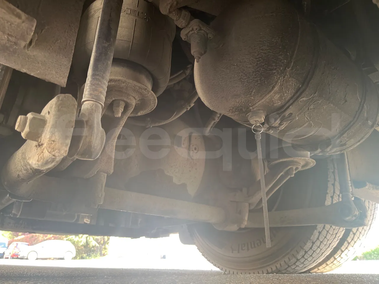 Volvo 9500 B4SC - EUR6 - 286kW - 12.290m - axel 3 shock absorbers 1 right