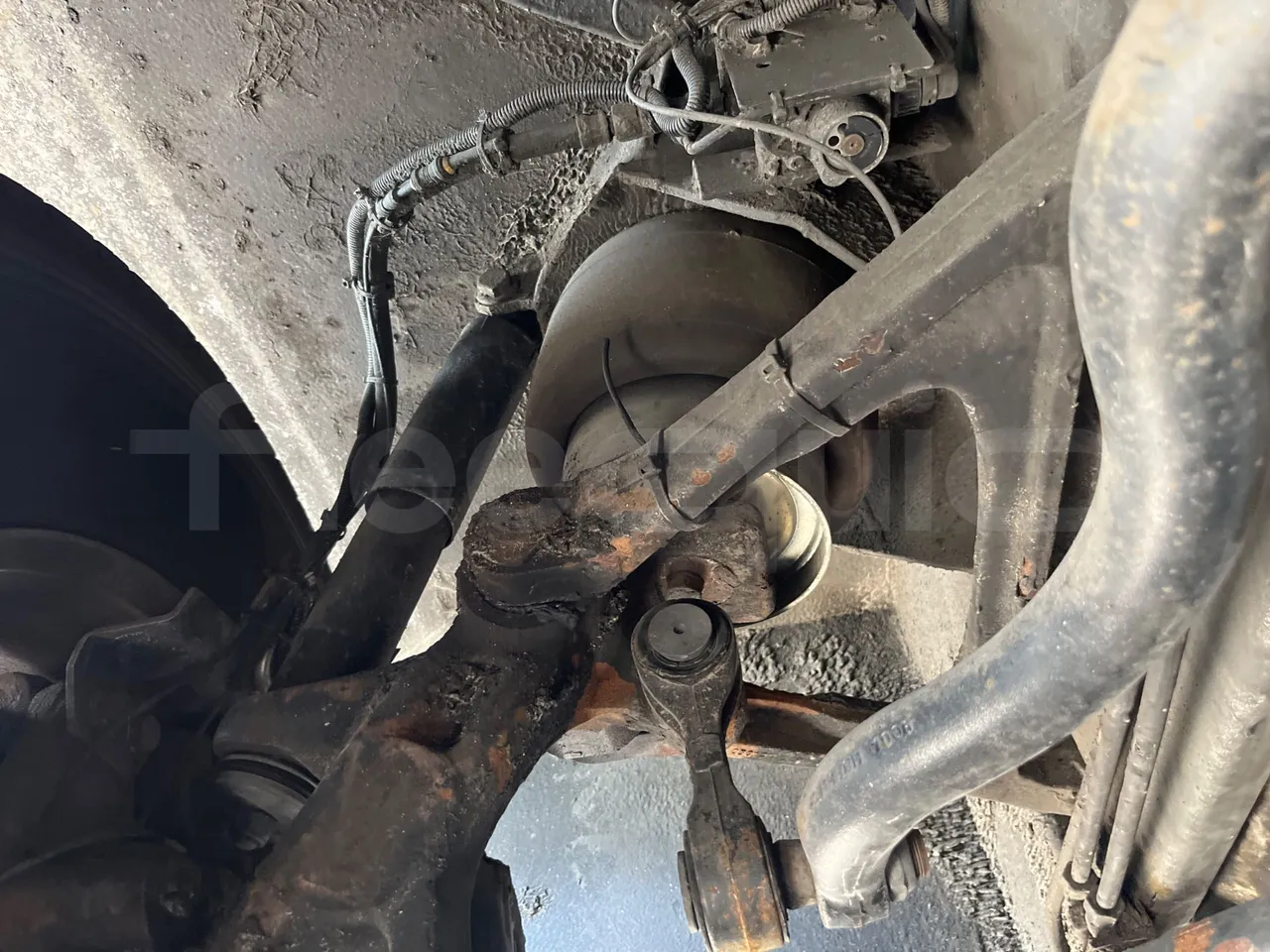 Setra S 417 S417 HDH/ Euro 4 - 350 Kw - 13,85 Mt - front air springs left