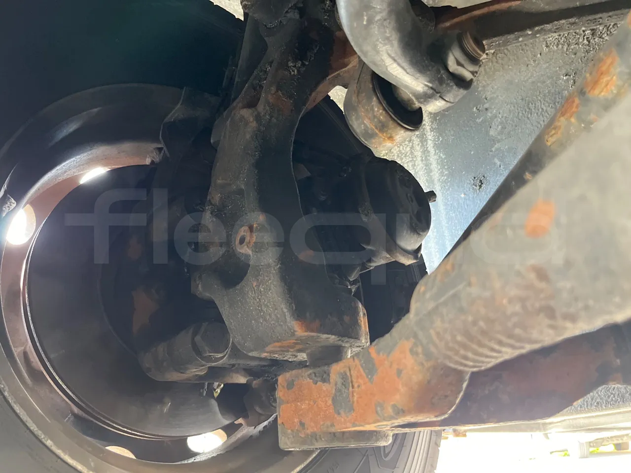 Setra S 417 S417 HDH/ Euro 4 - 350 Kw - 13,85 Mt - front brake calipers left