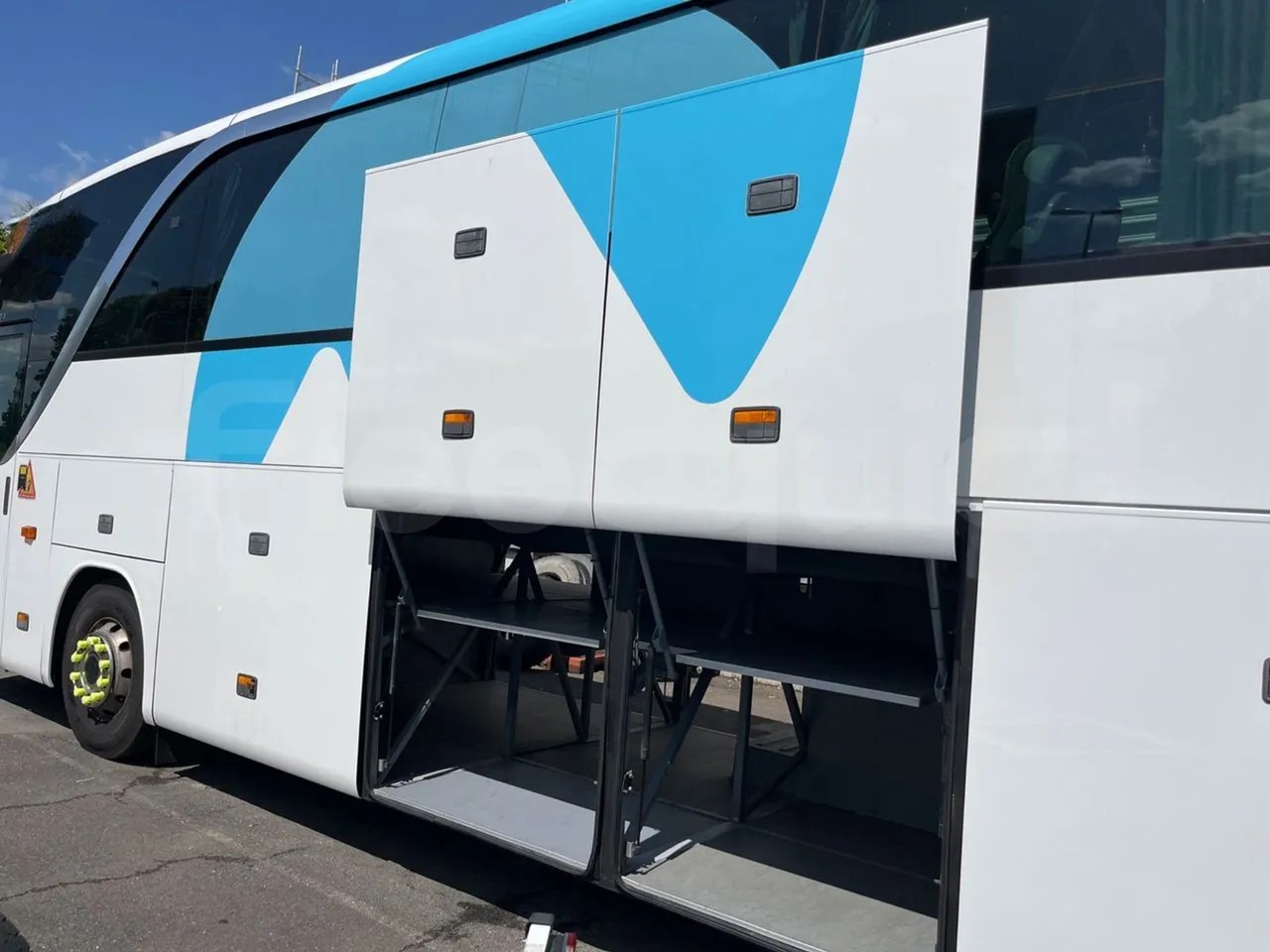 Setra S 417 S417 HDH/ Euro 4 - 350 Kw - 13,85 Mt - luggage rack photo
