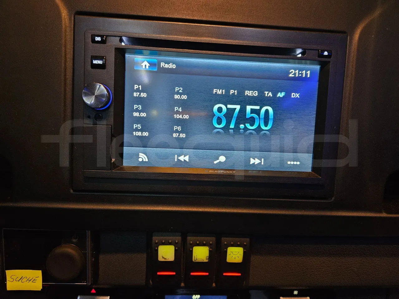 Mercedes-Benz Sprinter 906BB55 - Euro6 - 140kW - 7.765mt - radio accessories photo