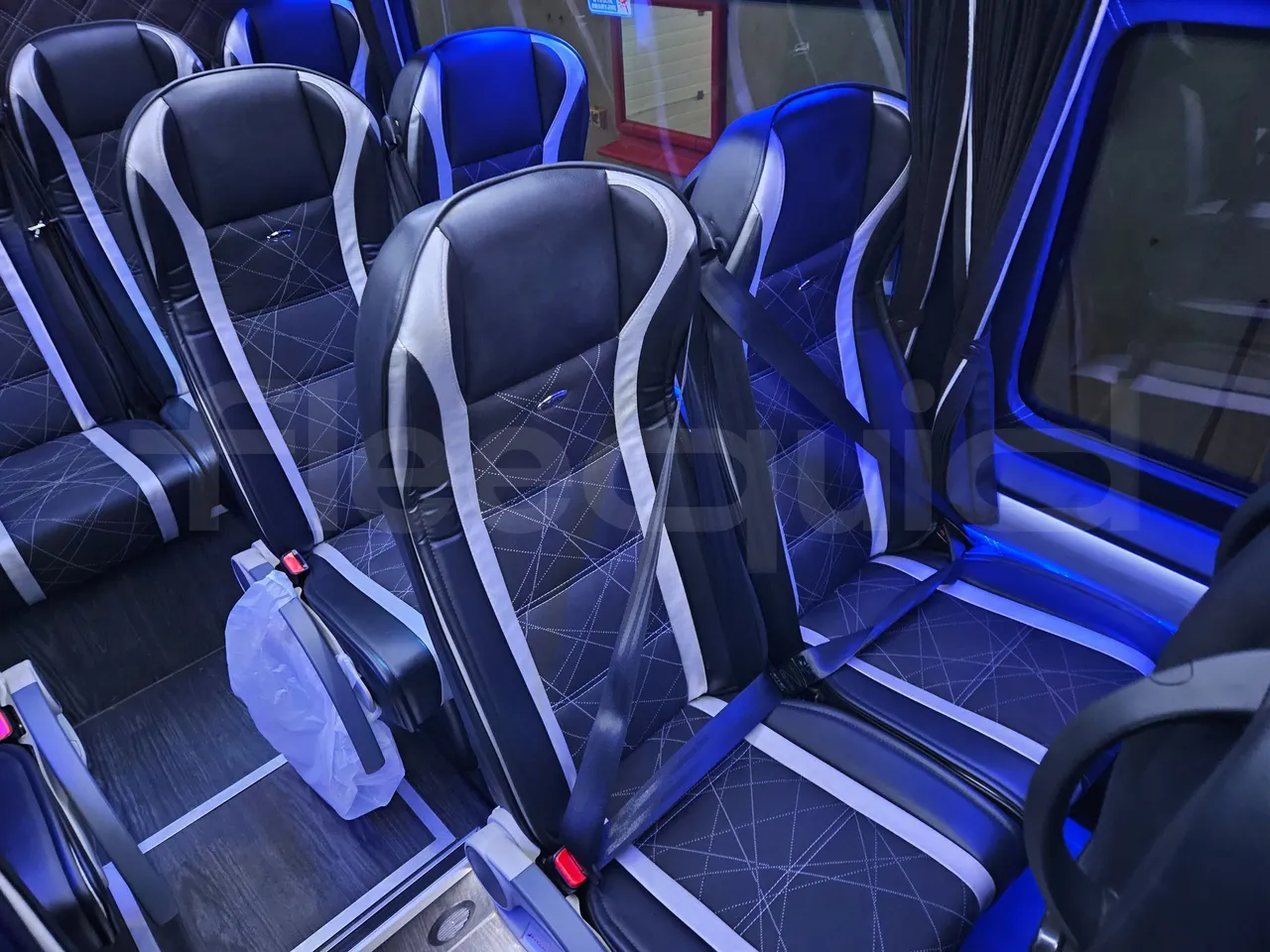 Mercedes-Benz Sprinter 906BB55 - Euro6 - 140kW - 7.765mt - central seat safety belt