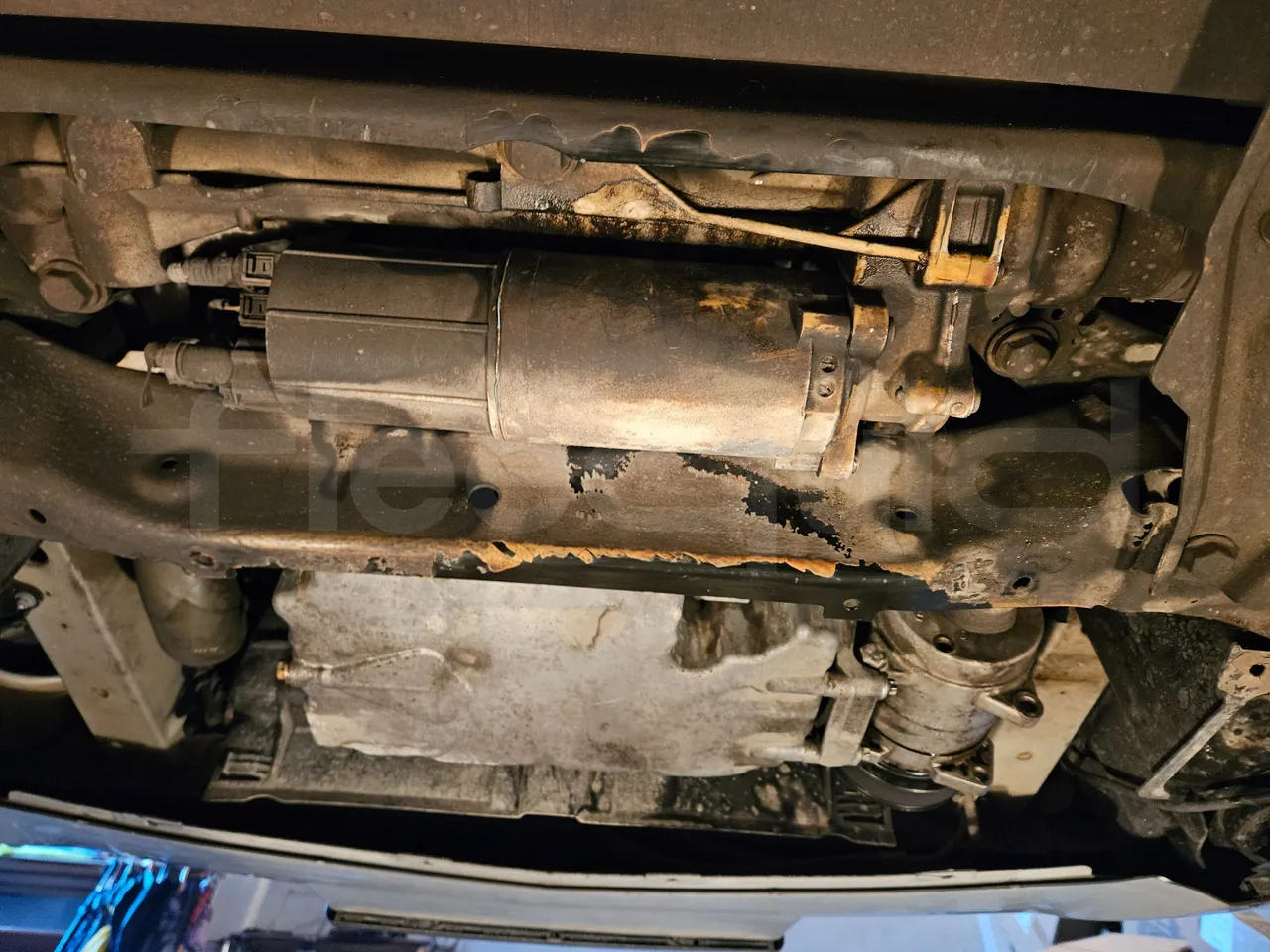 Mercedes-Benz Sprinter 906BB55 - Euro6 - 140kW - 7.765mt - engine without protection