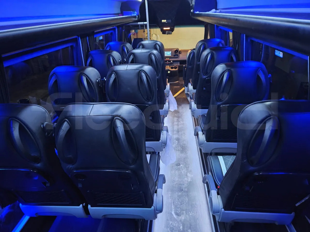 Mercedes-Benz Sprinter 906BB55 - Euro6 - 140kW - 7.765mt - forward view all seats last row height