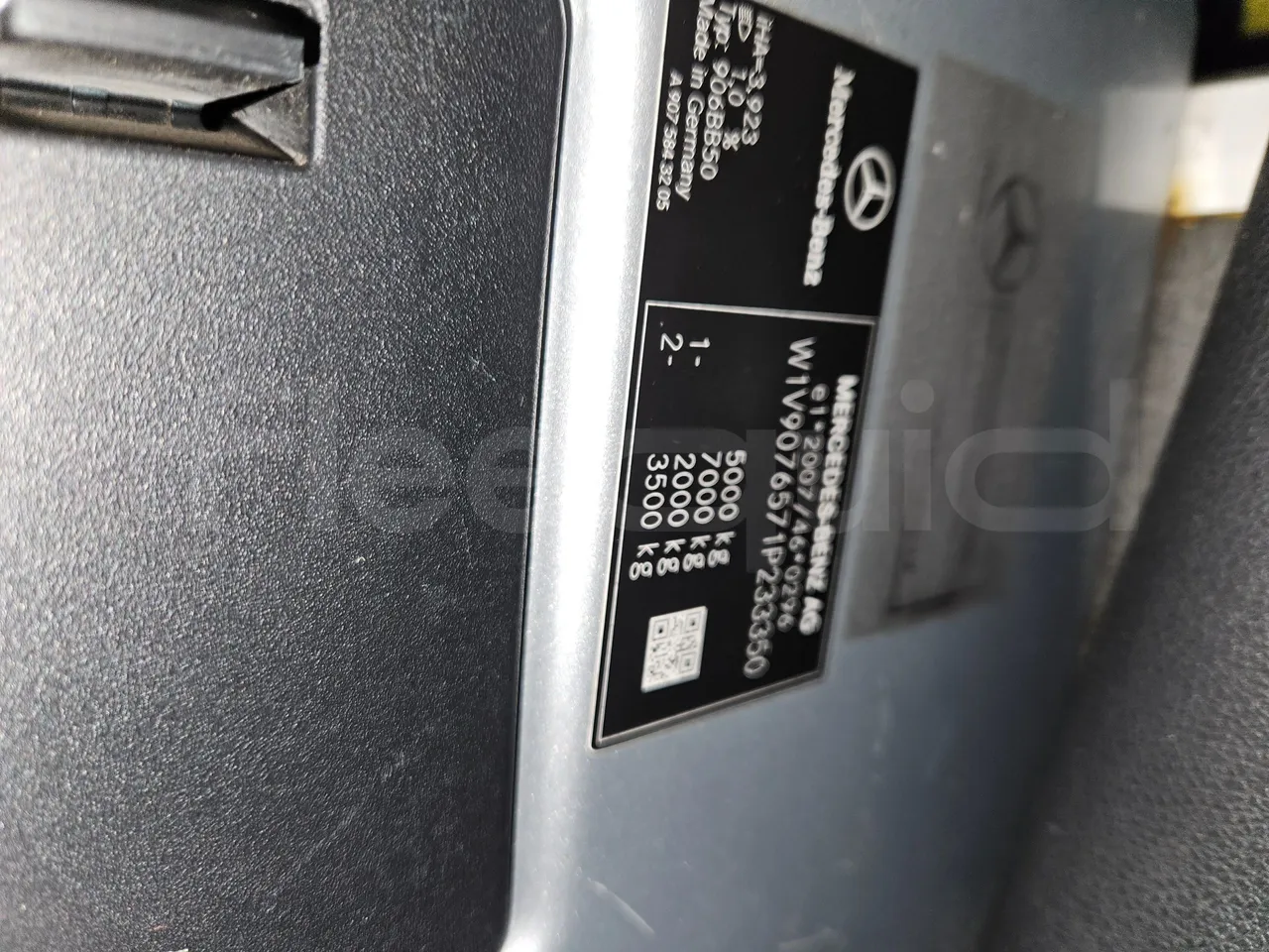 Mercedes-Benz Sprinter 906BB55 - Euro6 - 140kW - 7.765mt - vehicle plate photo