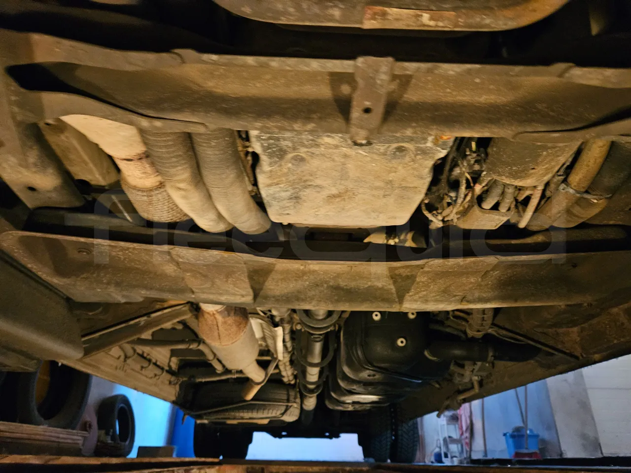 Mercedes-Benz Sprinter 906BB55 - Euro6 - 140kW - 7.765mt - central undercarriage photo