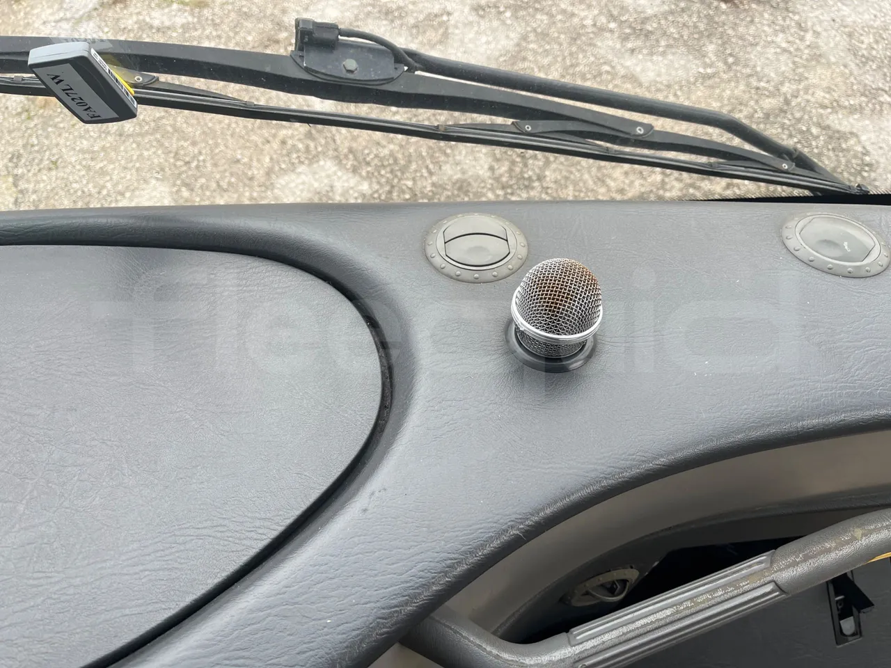 King Long XMQ6900 XMQ6900-3 - Euro5 - 178kW - 8.995mt - hostes microphone accessories photo