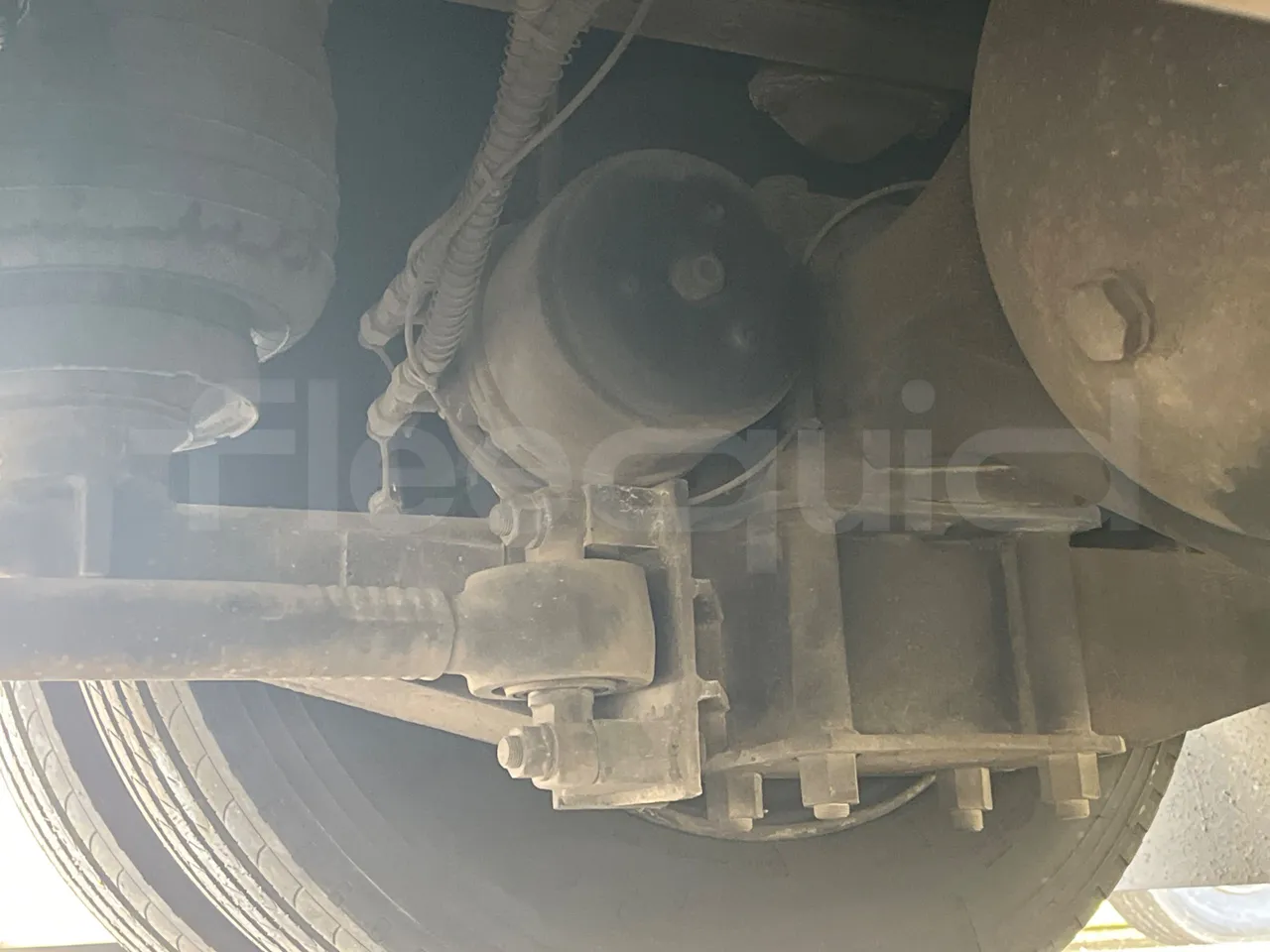 King Long XMQ6900 XMQ6900-3 - Euro5 - 178kW - 8.995mt - axle 3 right side