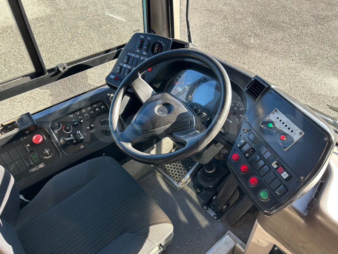 Irisbus Citelis PS09D1 PS09D1-98  - Euro5 - 213kW - 11.990mt - buttons panels on