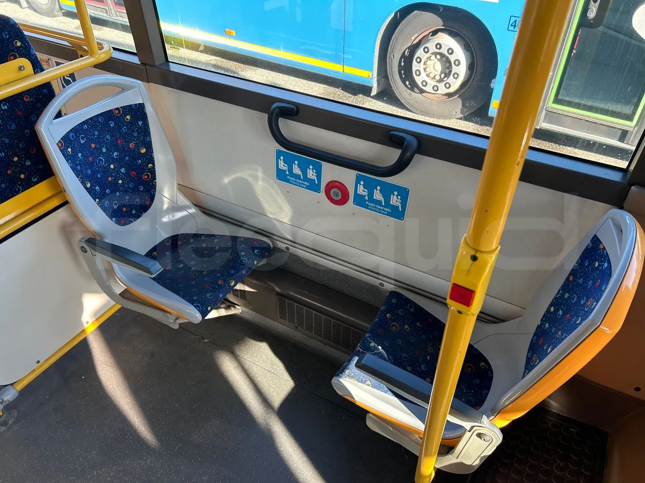 Irisbus Citelis PS09D1 PS09D1-98  - Euro5 - 213kW - 11.990mt - single seat detail