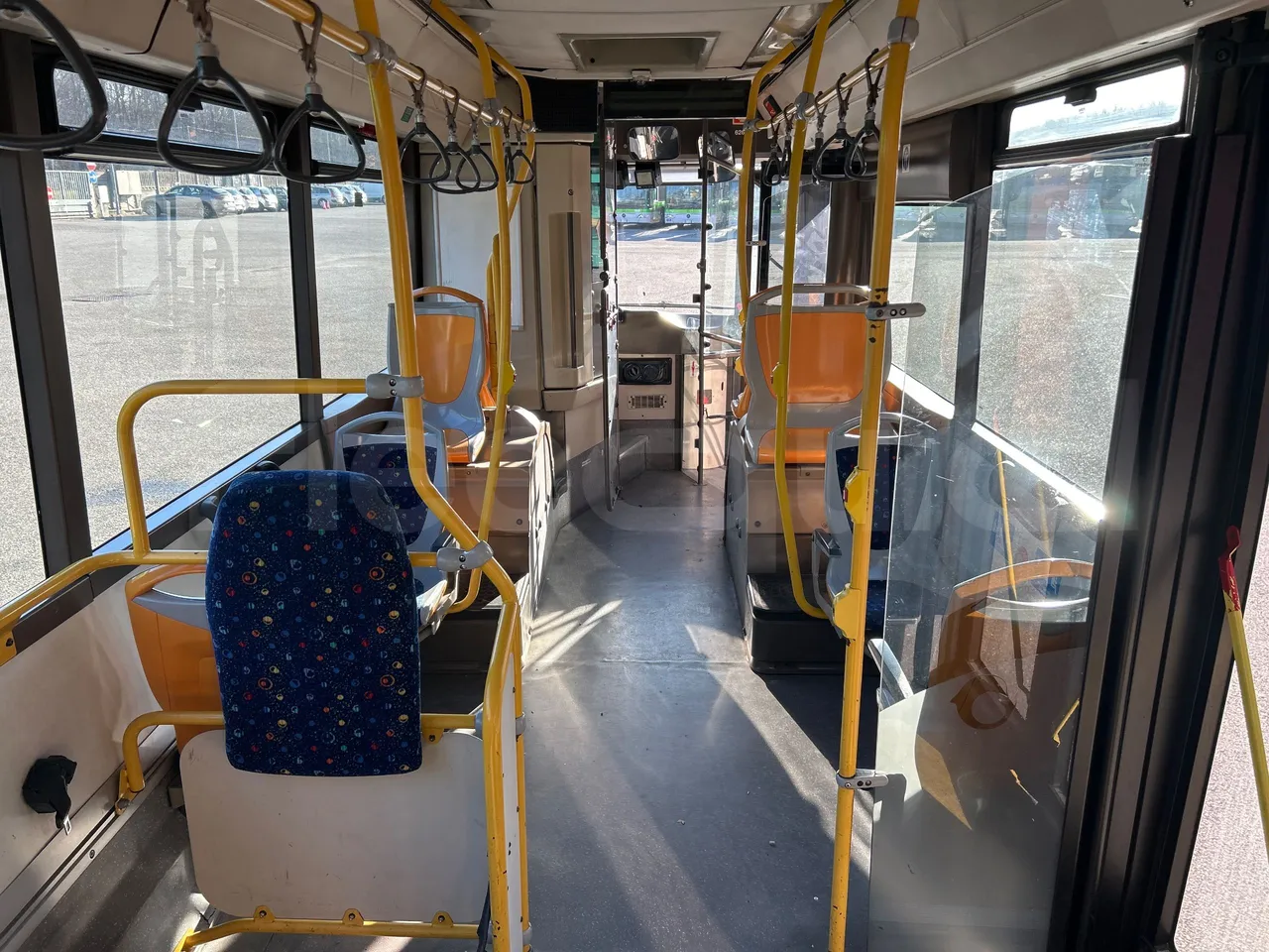 Irisbus Citelis PS09D1 PS09D1-98  - Euro5 - 213kW - 11.990mt - forward view middle aisle