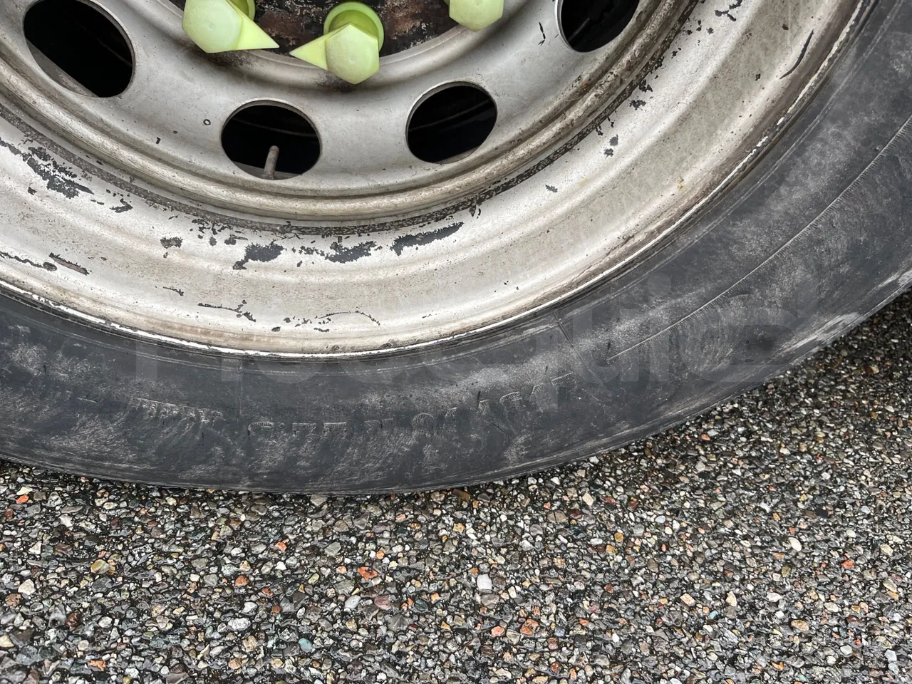 Irisbus Citelis PS09D1 PS09D1-98  - Euro5 - 213kW - 11.990mt - tread condition front tires right