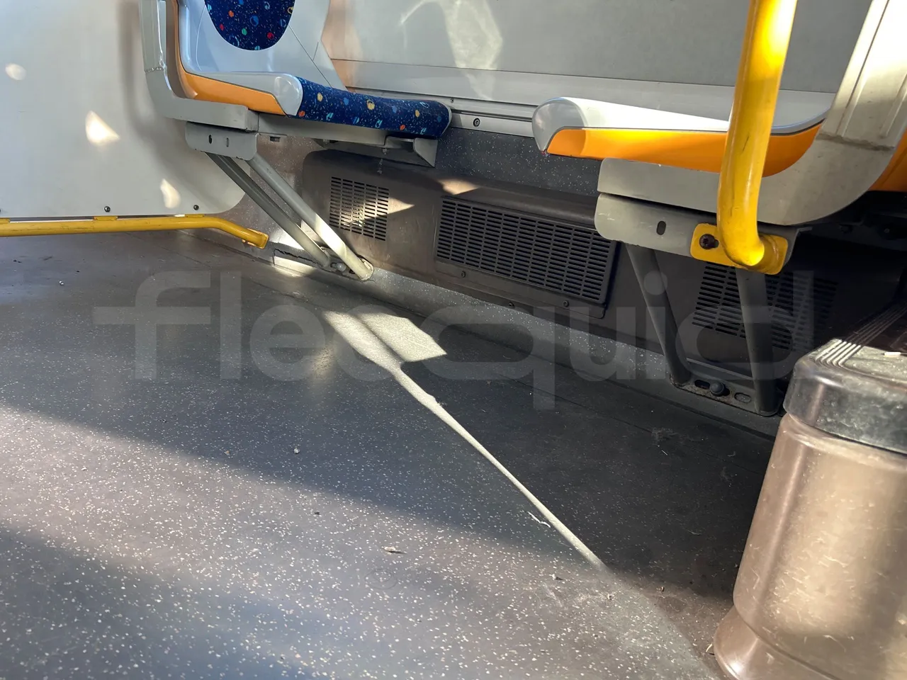 Irisbus Citelis PS09D1 PS09D1-98  - Euro5 - 213kW - 11.990mt - power outlets detail