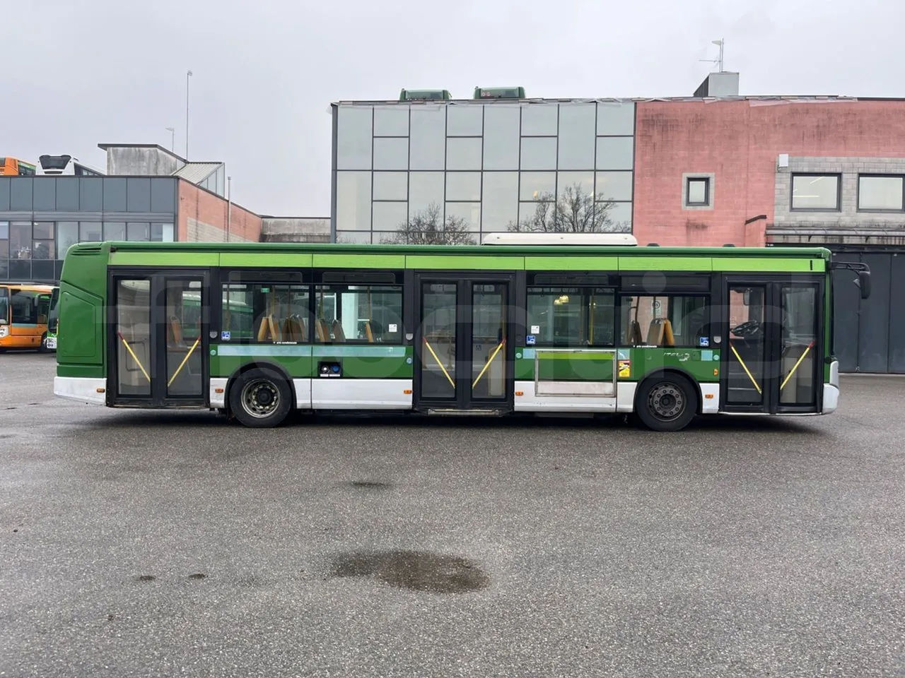 Irisbus Citelis PS09D1 PS09D1-98  - Euro5 - 213kW - 11.990mt - right side doors closed