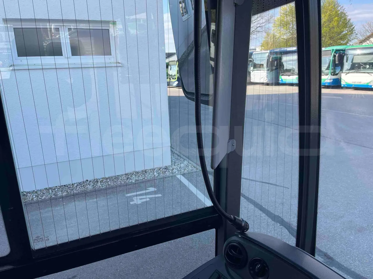 Mercedes-Benz Citaro O 530 LE - Euro 6 - 220 kW - 12.170 mt - driver microphone accessories photo